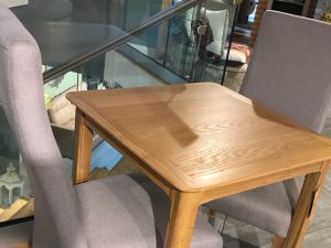 ex display chive dining table