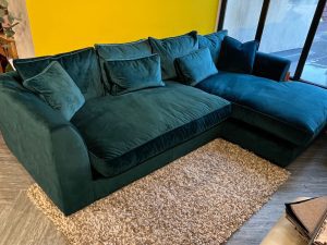 CLEARANCE Gateaux Small Chaise Sofa RHF in Lumino Teal